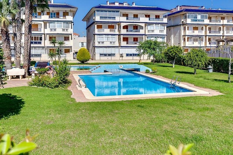 Bungalow Con Terraza La Mata ลามาตา ภายนอก รูปภาพ